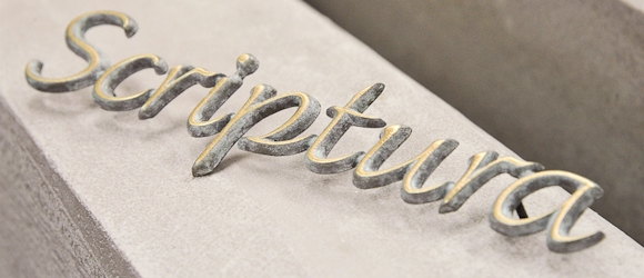 Schriftzge gefertigt aus Metall